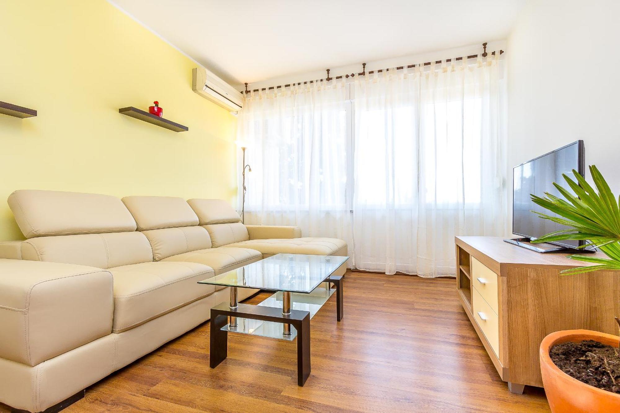 Penthouse Castropola Apartment Ngoại thất bức ảnh